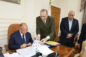 محافظ القاهرة يعتمد نتيجة الشهادة الإعدادية بنسبة نجاح82 %