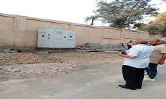 رئيس الحي يتفقد أعمال التطوير بشارع السكة الحديد