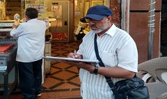 حملة توعية لاصحاب المحلات على كيفية استخراج تراخيص للمحلات