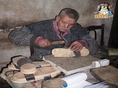 صانع القباقيب