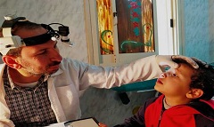 اطلاق قافلة علاجية مجانية بمركز طبي الخيالة بمنطقة البساتين