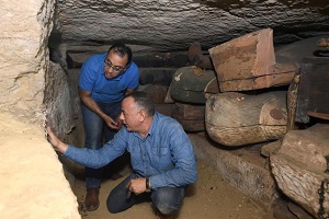 مدبولي يعرب عن سعادته بالاكتشاف الأثري الجديد بسقارة.. ويؤكد: الحضارة المصرية القديمة مبهرة