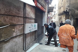 حملة لرفع الإشغالات بقيادة رئيس الحي