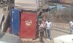 رفع وإزالة جميع المخالفات والاشغالات بنطاق الحي 