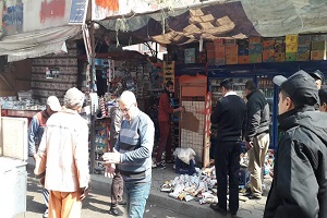 حملة لرفع الإشغالات بقيادة رئيس الحي