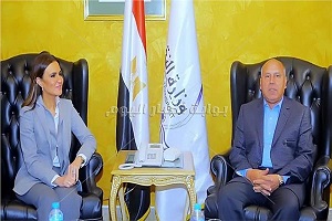 وزيرا النقل والاستثمار يتابعان الإسراع في تنفيذ المشروعات