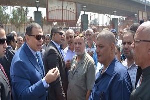 وزير القوى العاملة يودع الفوج الثاني من عمالة موسم الحج