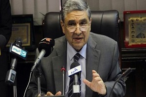 وزير الكهرباء يتابع تطوير شبكات التوزيع