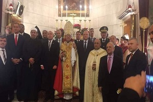 محافظ القاهرة يشارك الأرمن الكاثوليك والروم الأرثوذكس احتفالات عيد الميلاد المجيد