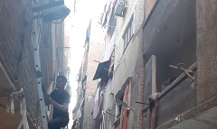 تركيب كشافات انارة لمتفرعات شارع الاربعين