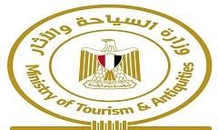 وزارة السياحة والآثار تبحث استعدادات موسم العمرة لعام 1446هـ بمناقشة الضوابط المنظمة لرحلاتها
