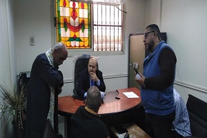 لقاء السيد رئيس الحي بالمواطنين لحل مشكلاتهم