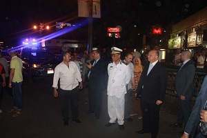 محافظ القاهرة يتفقد حملة الاشغالات المشتركة بين حيي الأزبكية وبولاق