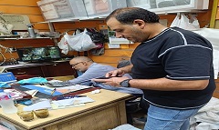 متابعة أعمال اللجنة المكلفة بالمرور على المحلات التجارية