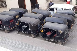 ضبط 22 مركبة توك توك بدون تراخيص في حملة أمنية بالمعصرة