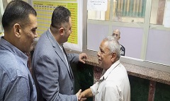 متابعة وفحص كافة الطلبات المقدمة من المواطنين بالمركز التكنولوجي