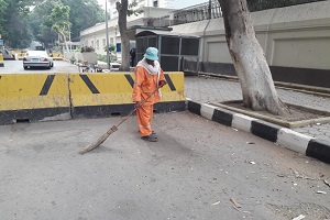 نظافة شارع لاظوغلي بجاردن سيتي