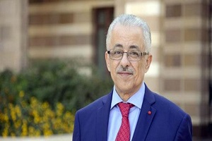احالة طلاب الثانوية المتجاوزين لنسبة الغياب لامتحانات فصول المنازل