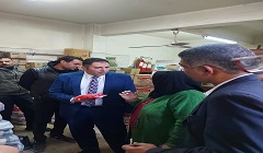 تفقد منافذ بيع السلع الغذائية بنطاق الحى 