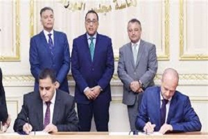 توقيع عقد ماكينة فحص السكة الحديدتصل خلال عام.. وتعمل بالموجات فوق الصوتية