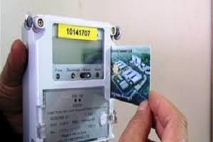 الكهرباء توضح سبب تأخير التعاقد على العداد الكودي