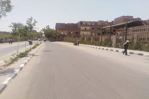 حملات لنظافة الشوارع ورفع الإشغالات فى حي حلوان
