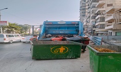 حملة لرفع كفاءة منظومة النظافة وإزالة المخلفات ورفع التراكمات بالحي