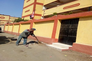 حملة نظافة داخل وخارج مدارس حي روض الفرج