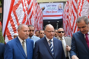 محافظ القاهرة يفتتح أعمال تطوير سوق سوهاج بمصر الجديدة