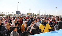 وزيرة الثقافة : مليونية معرض الكتاب تؤكد وعي المصريين