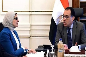 رئيس الوزراء يتابع مع وزيرة الصحة الملفات بالغة الأهمية