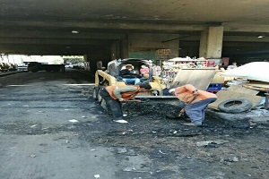أعمال نظافة أسفل جراج العتبة