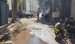  اصلاح كسر ماسورة مياه بنطاق الحي  