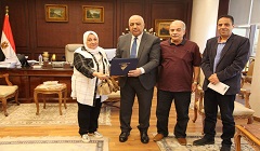 أحفاد الشيخ محمد رفعت يهدون الإنتاج الإعلامي تسجيلات صوتية نادرة من القرآن الكريم