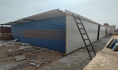 إيقاف اعمال مخالفة بدون تصريح بعقار بشارع ابراهيم اللقانى