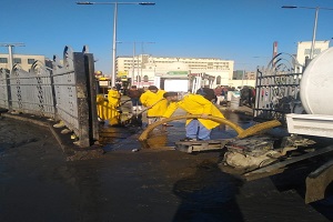 شفط مياه الأمطار من شوارع الحي