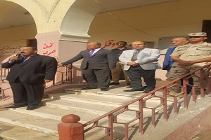 مرور رئيس الحي على المدارس