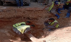 إصلاح خط مياه ٢٠٠ مللي بشارع الخليفة الظافر