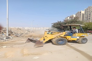 رئيس حي البساتين يراجع حملات النظافة بنطاق الحي ويوجه بالمرور على الكنائس