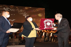 وزيرة الثقافة تُكرم اسم مرسي جميل عزيز احتفالًا بمئوية ميلاده في الأوبرا