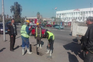 تطهير بالوعات الأمطار بشارع السواح