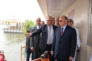 جولة ميدانية  لمحافظ القاهرة للتأكد من حسن سير الاعمال وتقديم الخدمات للمواطنين