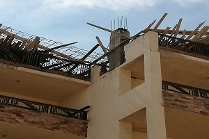 حملات لإيقاف أعمال المباني المخالفة بشوارع الحي