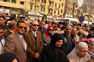 محافظ القاهرة في جولة السيدة زينب: منع انتظار السيارات على جانبي الطريق
