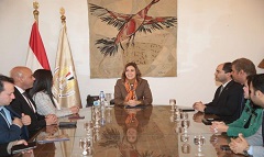 وزيرة الثقافة تبحث مع تنسيقية شباب الأحزاب سبل التعاون المُشترك