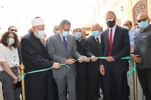 وزيرا الأوقاف والاثار ومحافظ القاهرة يفتتحان مشروع ترميم قبة الإمام الشافعى