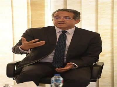 وزير السياحة : نقل ٦ تماثيل للملك سنوسرت الأول ومائدة قرابين للملك منتوحتب الثاني قريباً للمتحف الكبير