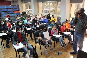 مركز شباب الجزيرة يقيم ورشة تدريبية بعنوان " هنقّيم رسومات بعض"