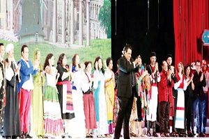 إعادة عرض مسرحية «الزائر» بمركز المنارة الدولى