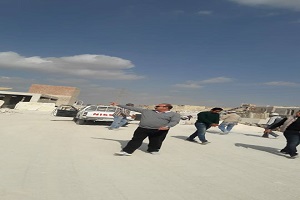 غلق مصنع للرخام بشق الثعبان